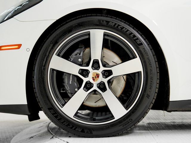 Certified 2025 Porsche Panamera 4 image 27