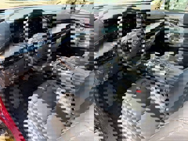 Used 2025 Nissan Murano SL image 11