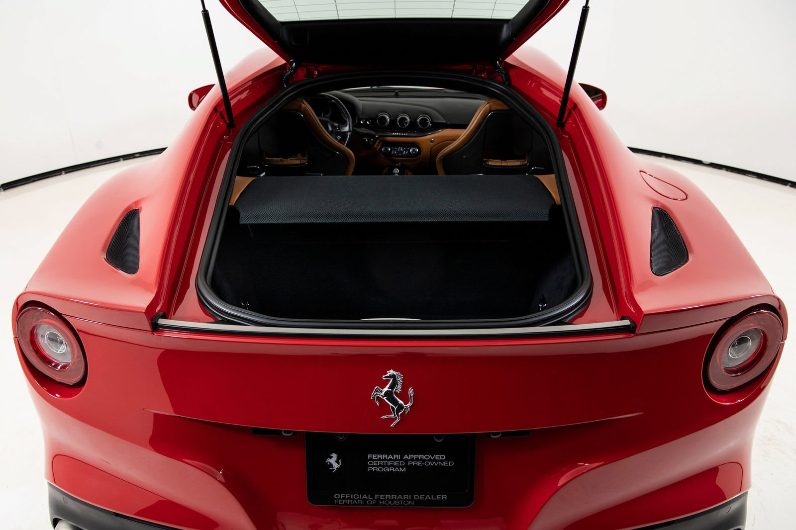 Certified 2015 Ferrari F12 Berlinetta RWD image 31