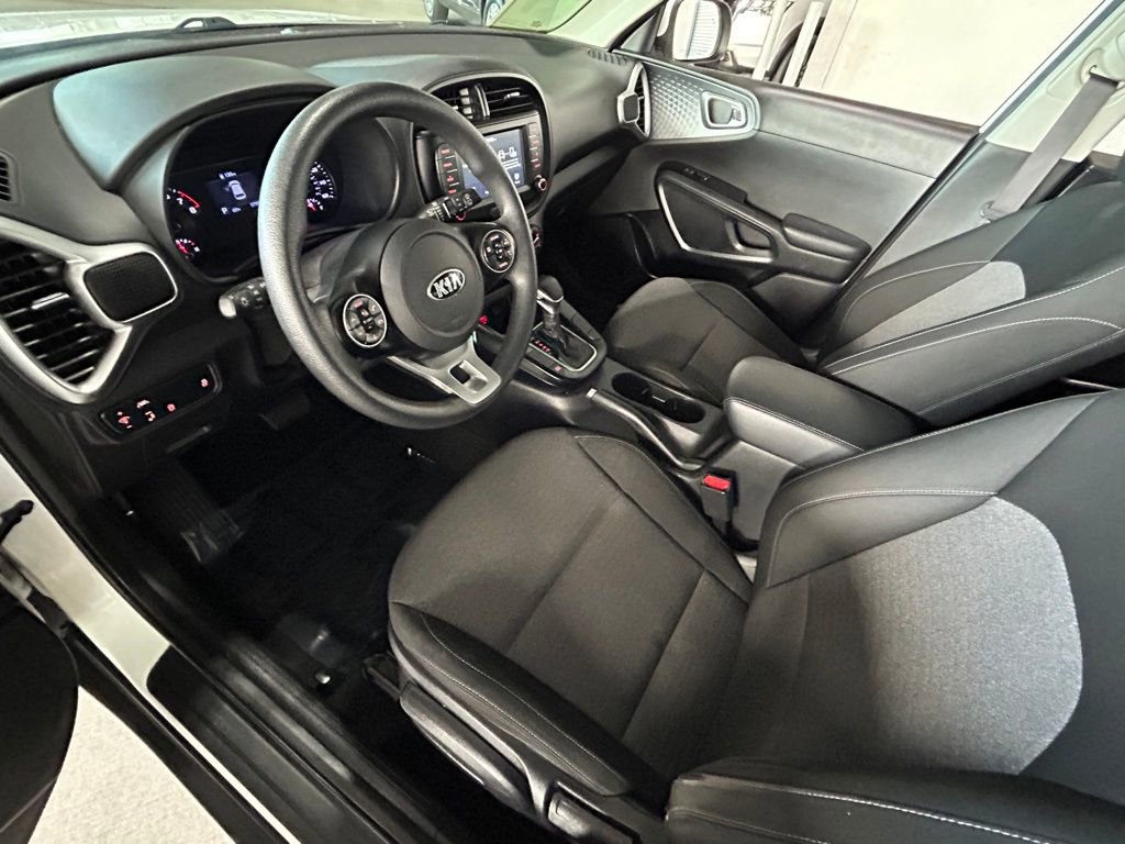 Used 2020 Kia Soul S image 38