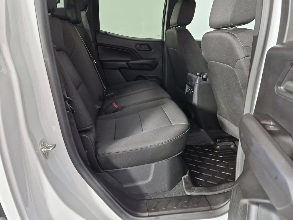 Certified 2024 Chevrolet Colorado W/T RWD image 37