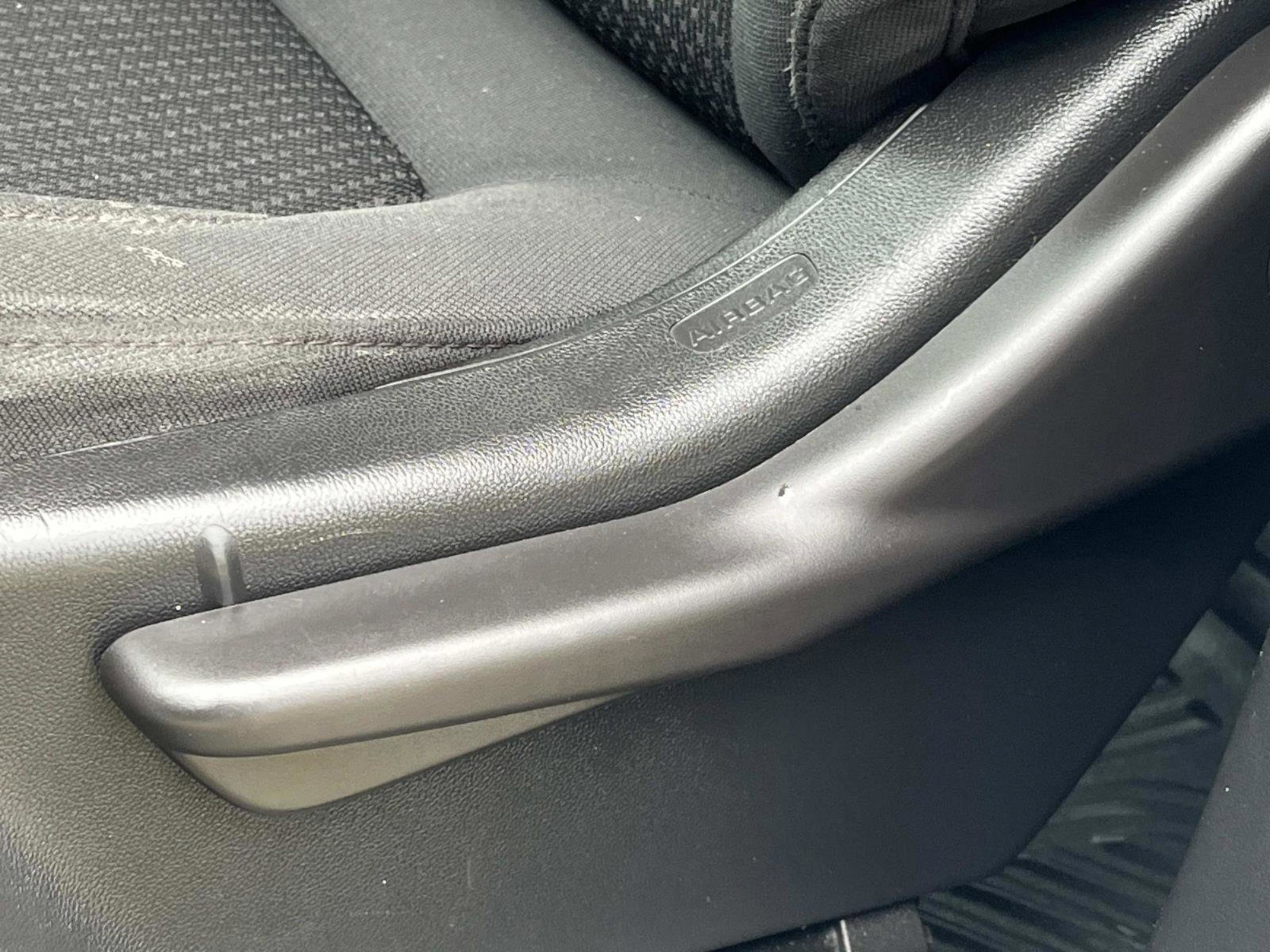 Used 2023 Chevrolet Silverado 2500 Custom image 29