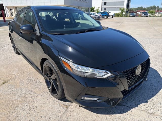 Used 2023 Nissan Sentra SR w/ Midnight Edition Package FWD image 4