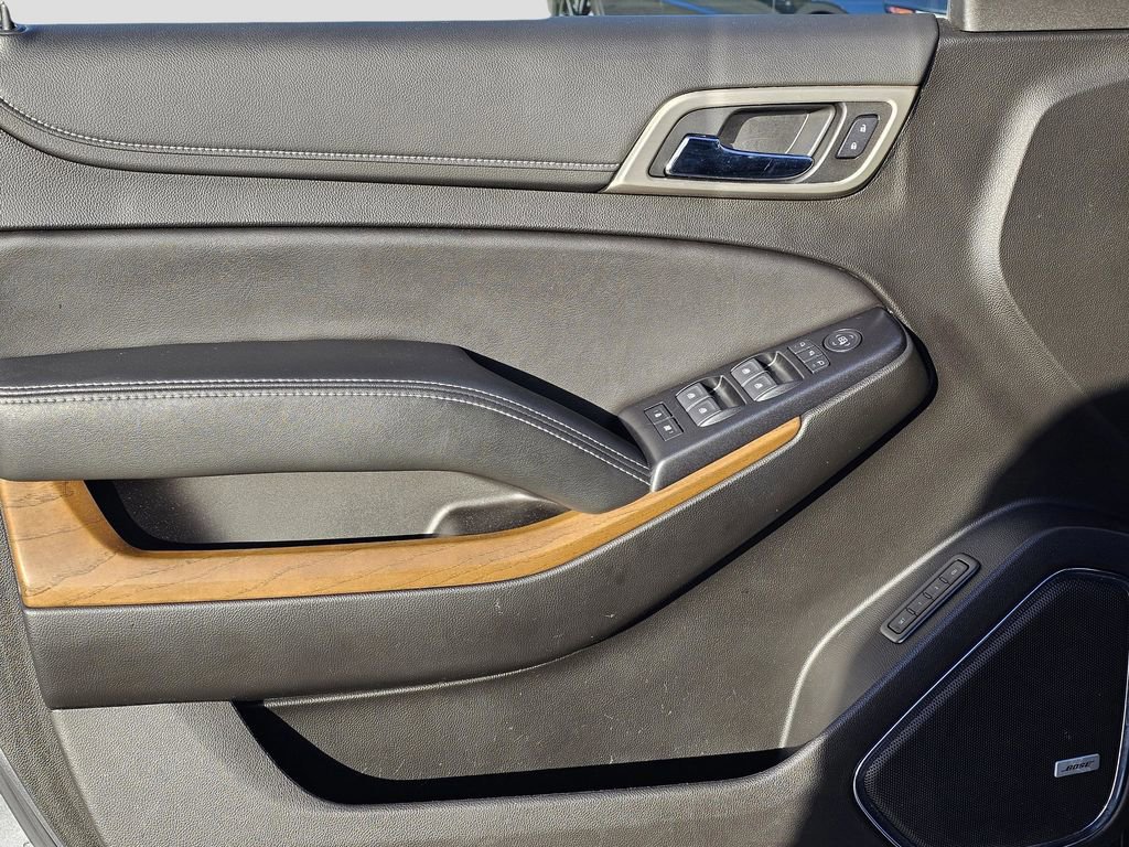 Used 2020 GMC Yukon Denali w/ Denali Ultimate Package image 16