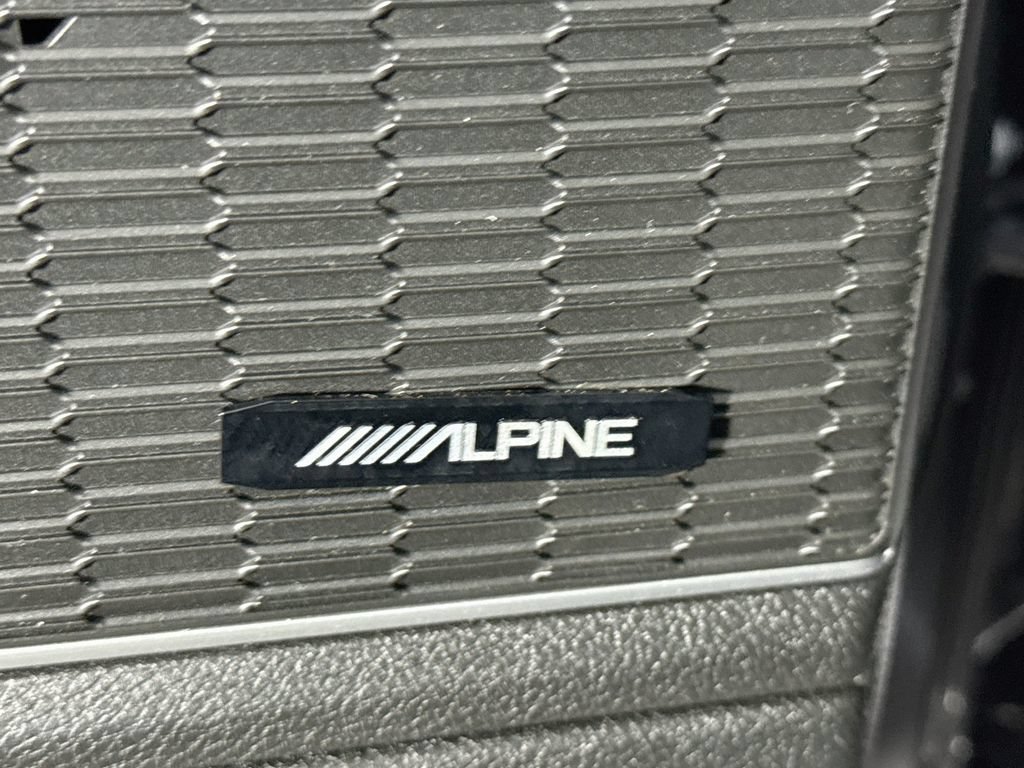 Used 2023 Jeep Grand Cherokee 4WD 4xe image 12