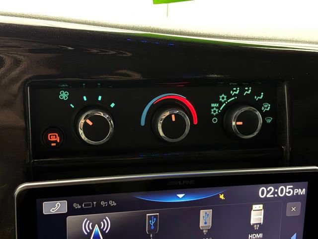 Used 2024 Chevrolet Express 2500 w/ Driver Convenience Package image 30