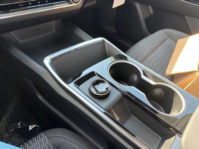 New 2026 Chevrolet Equinox LT w/ Midnight Edition FWD image 29