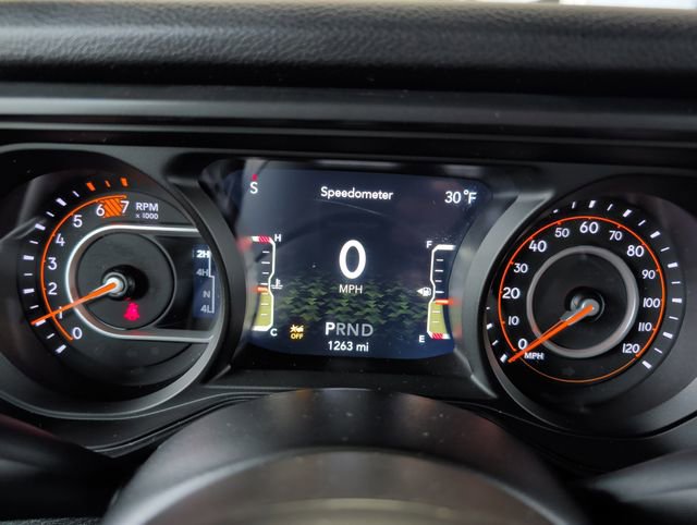 Used 2025 Jeep Wrangler Sport S image 20