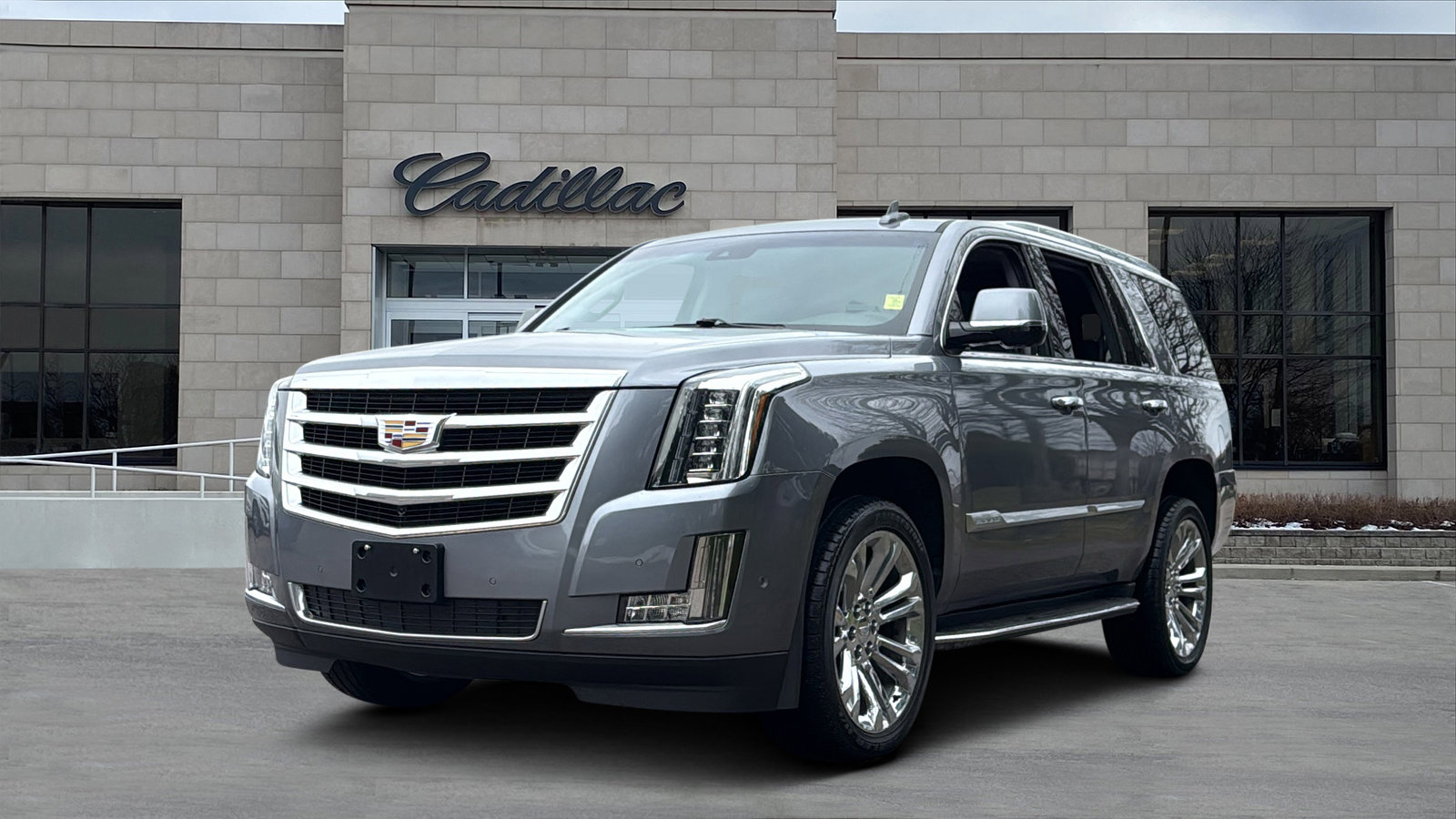 Used 2018 Cadillac Escalade Luxury image 5