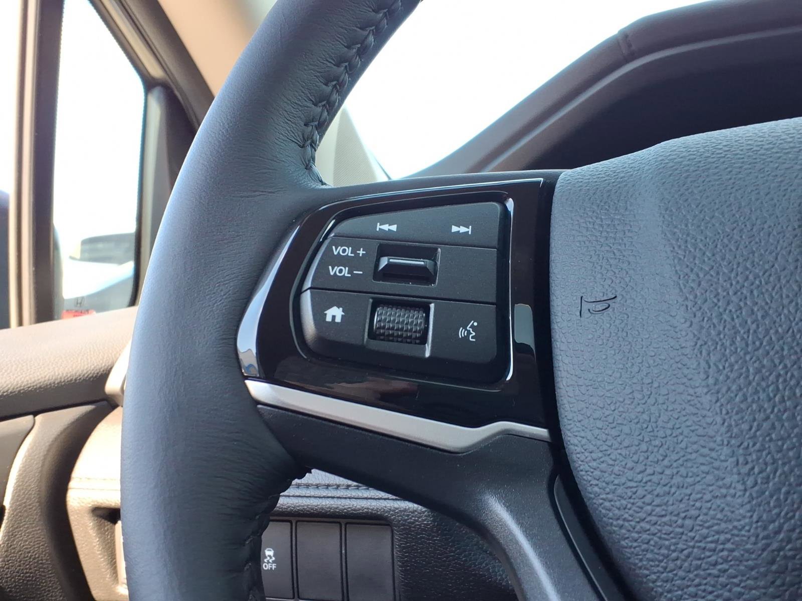 Certified 2026 Honda Odyssey EX-L image 24