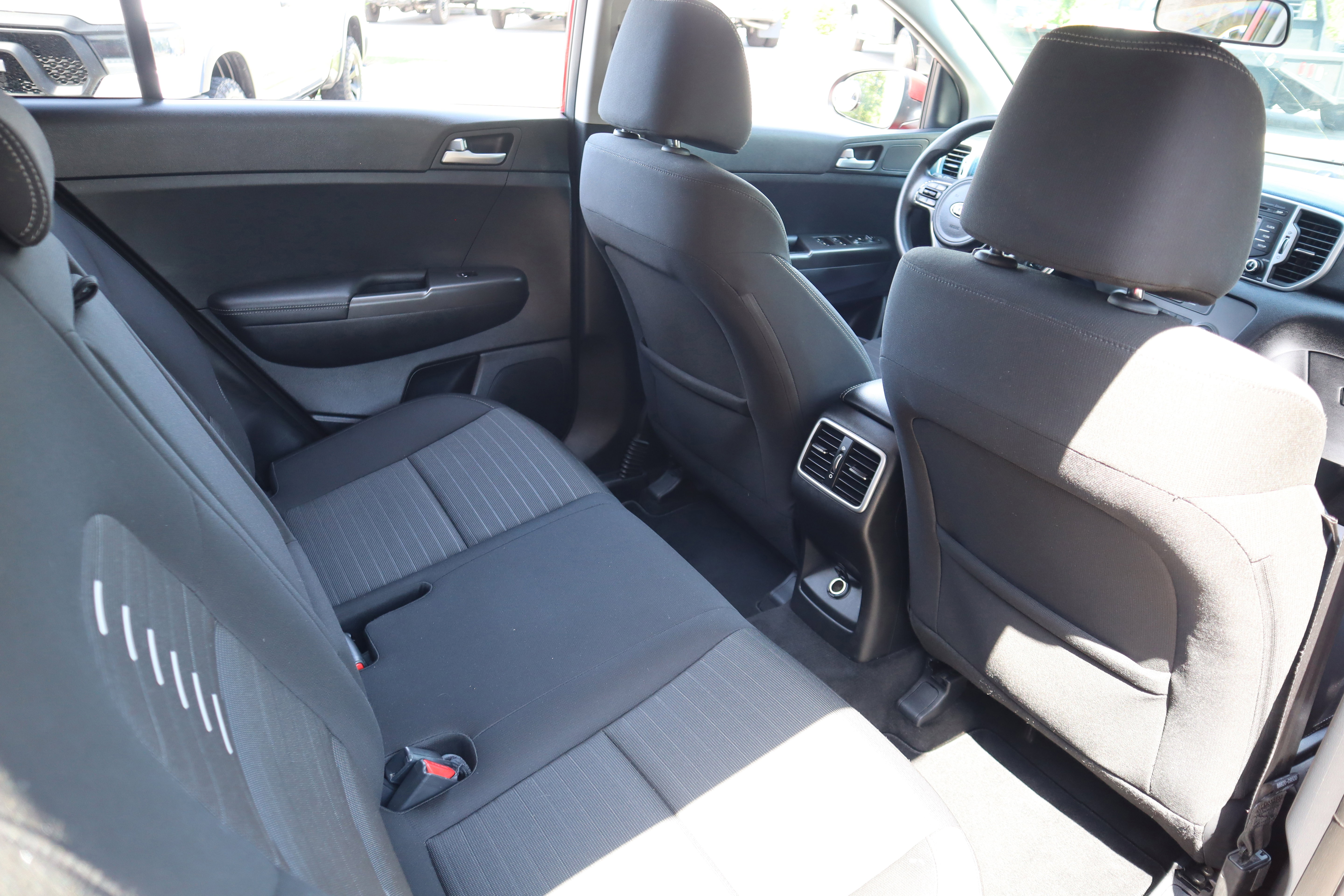 Used 2017 Kia Sportage LX w/ LX Popular Package FWD image 26