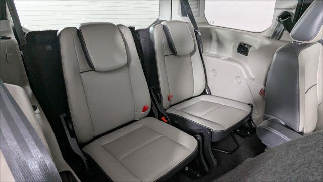 Used 2018 Ford Transit Connect Titanium w/ Titanium Premium Package FWD image 22