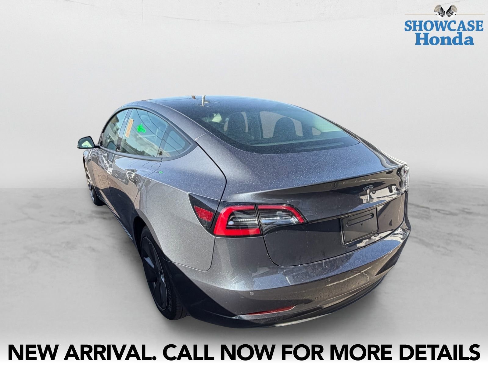 Used 2022 Tesla Model 3 Standard Range RWD image 4