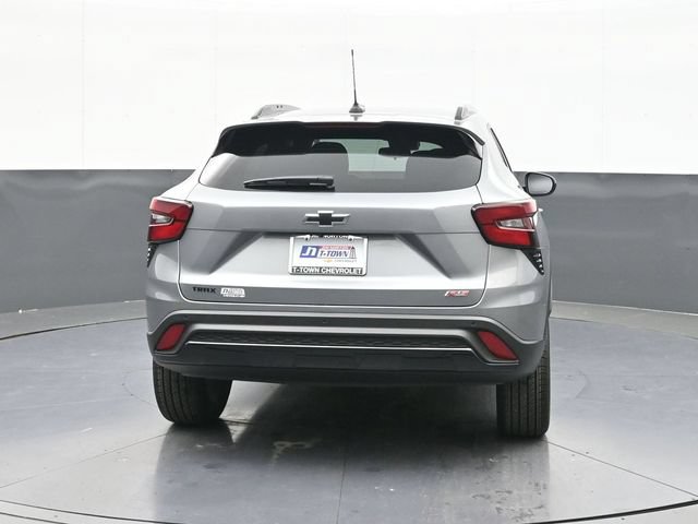 New 2026 Chevrolet Trax RS w/ Driver Confidence Package FWD image 8