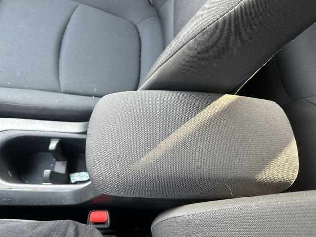 Used 2023 Toyota Corolla Cross LE AWD/4WD image 25