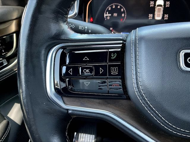 Used 2022 Jeep Grand Wagoneer Series II w/ Premium Group II AWD/4WD image 13