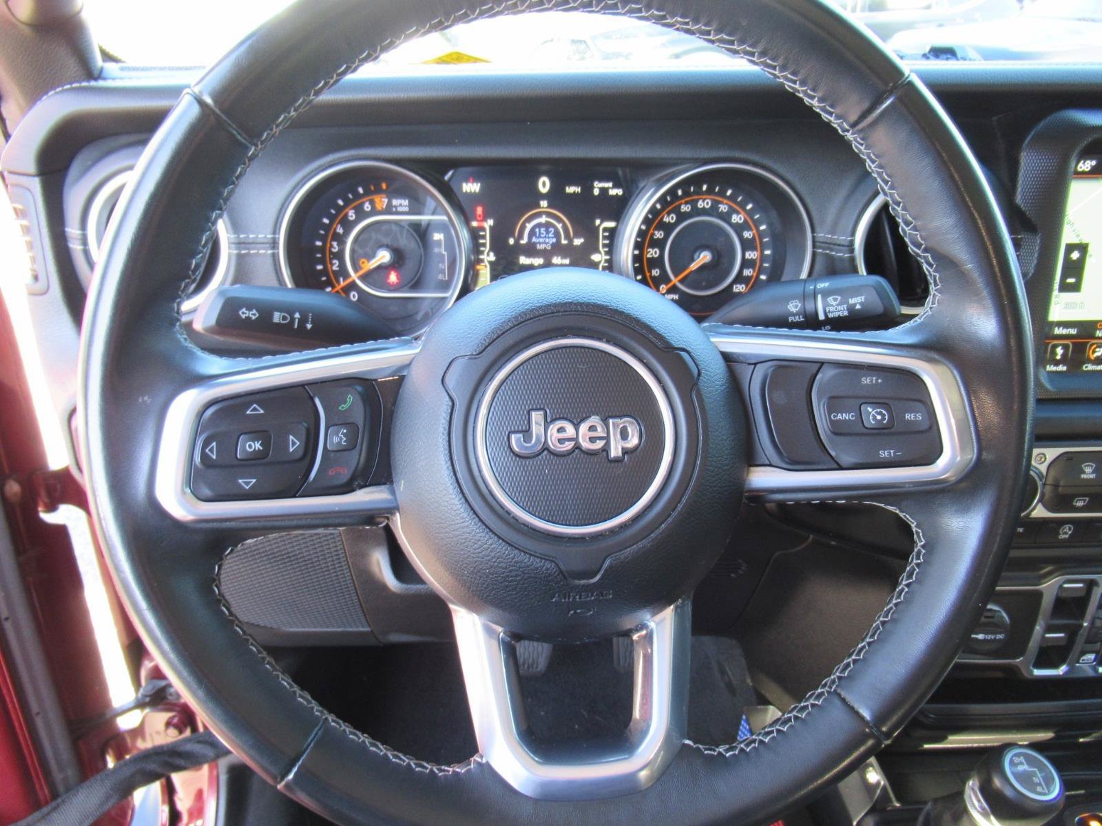 Certified 2022 Jeep Gladiator Overland w/ Popular Equipment Package AWD/4WD image 22