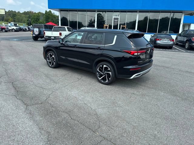 Used 2024 Mitsubishi Outlander SE AWD/4WD image 24
