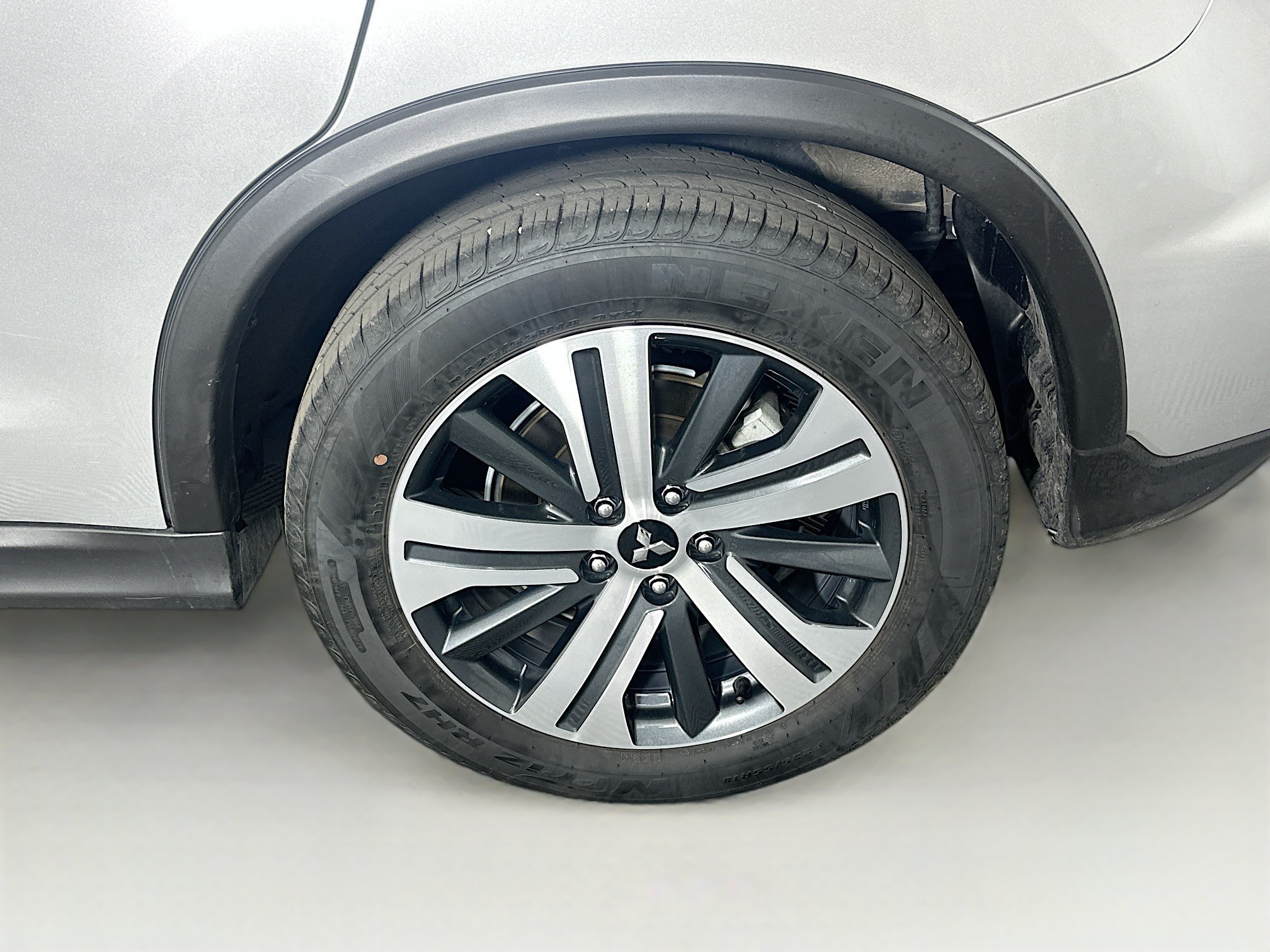 Used 2025 Mitsubishi Outlander Sport AWD image 11
