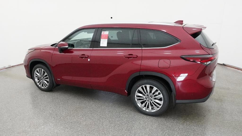 New 2026 Toyota Highlander Platinum AWD/4WD image 4