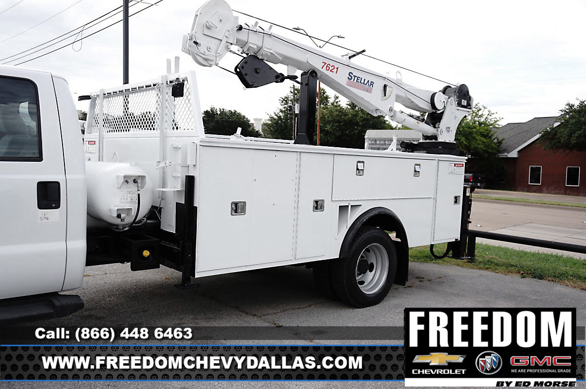 Used 2014 Ford F550 4x4 Regular Cab Super Duty image 8