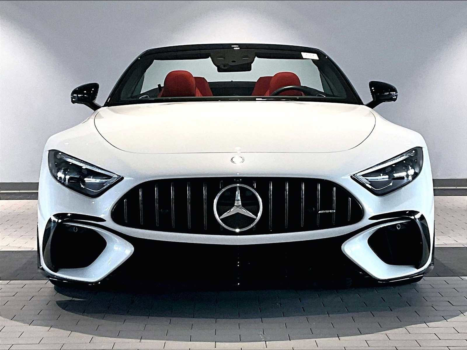 Used 2023 Mercedes-Benz SL 55 AMG 4MATIC image 13