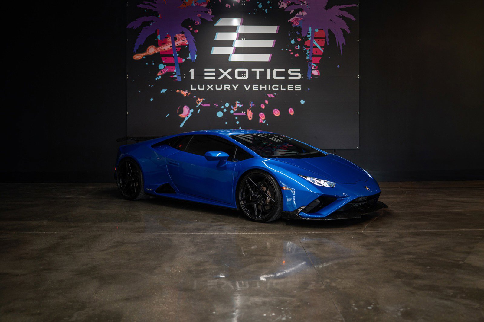 Used 2021 Lamborghini Huracan EVO image 4
