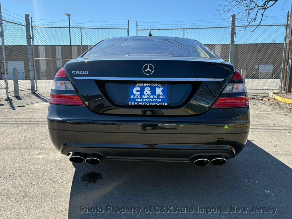 Used 2007 Mercedes-Benz S 600 image 11