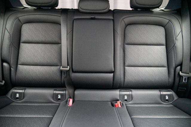 Used 2025 Chevrolet Equinox LT w/ Convenience Package II FWD image 26