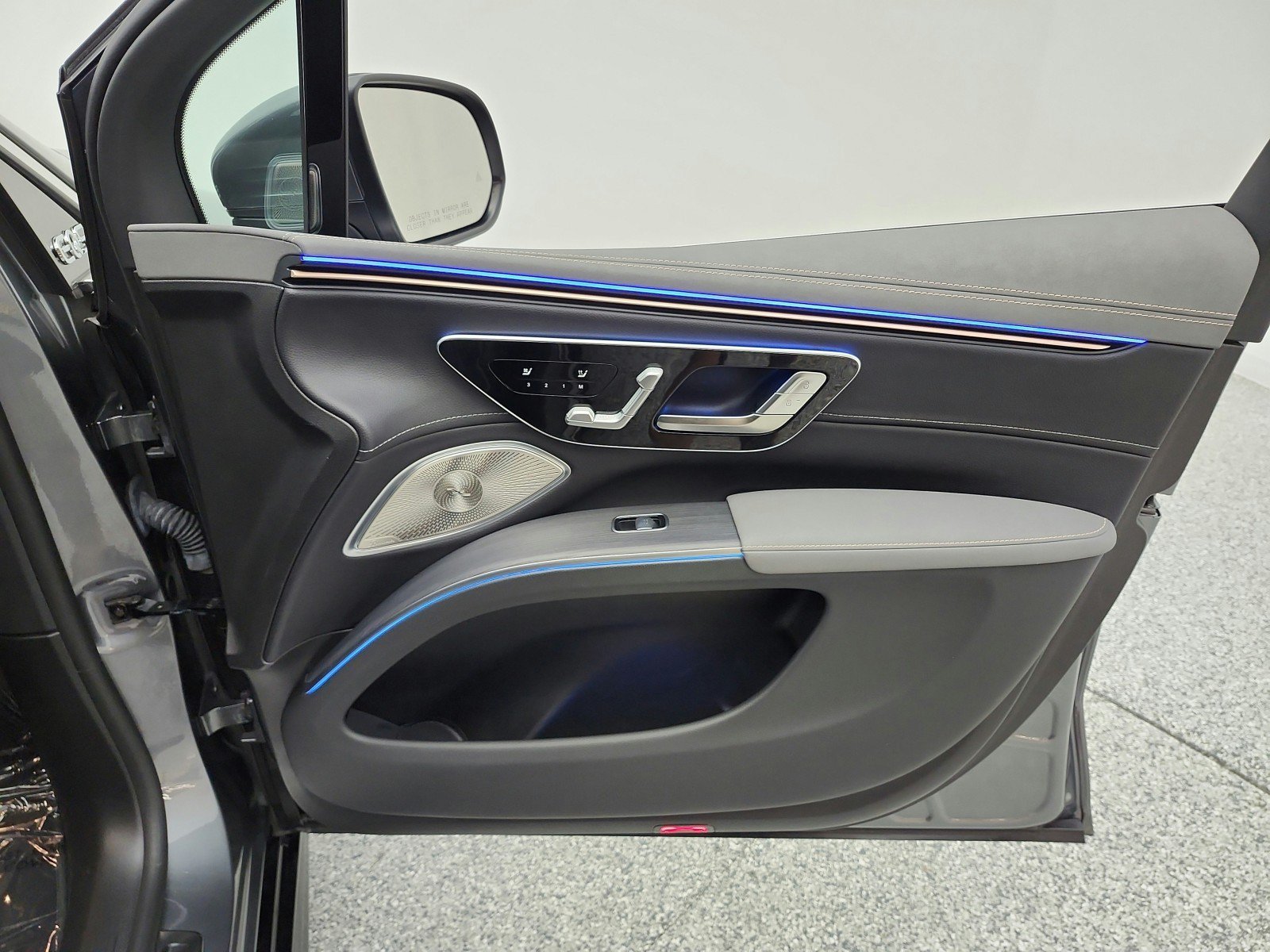 Certified 2023 Mercedes-Benz EQS 580 4MATIC SUV image 21