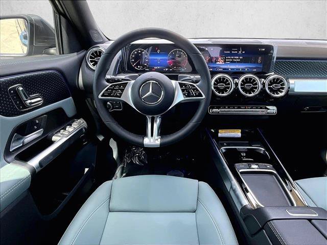 New 2026 Mercedes-Benz GLB 250 image 18