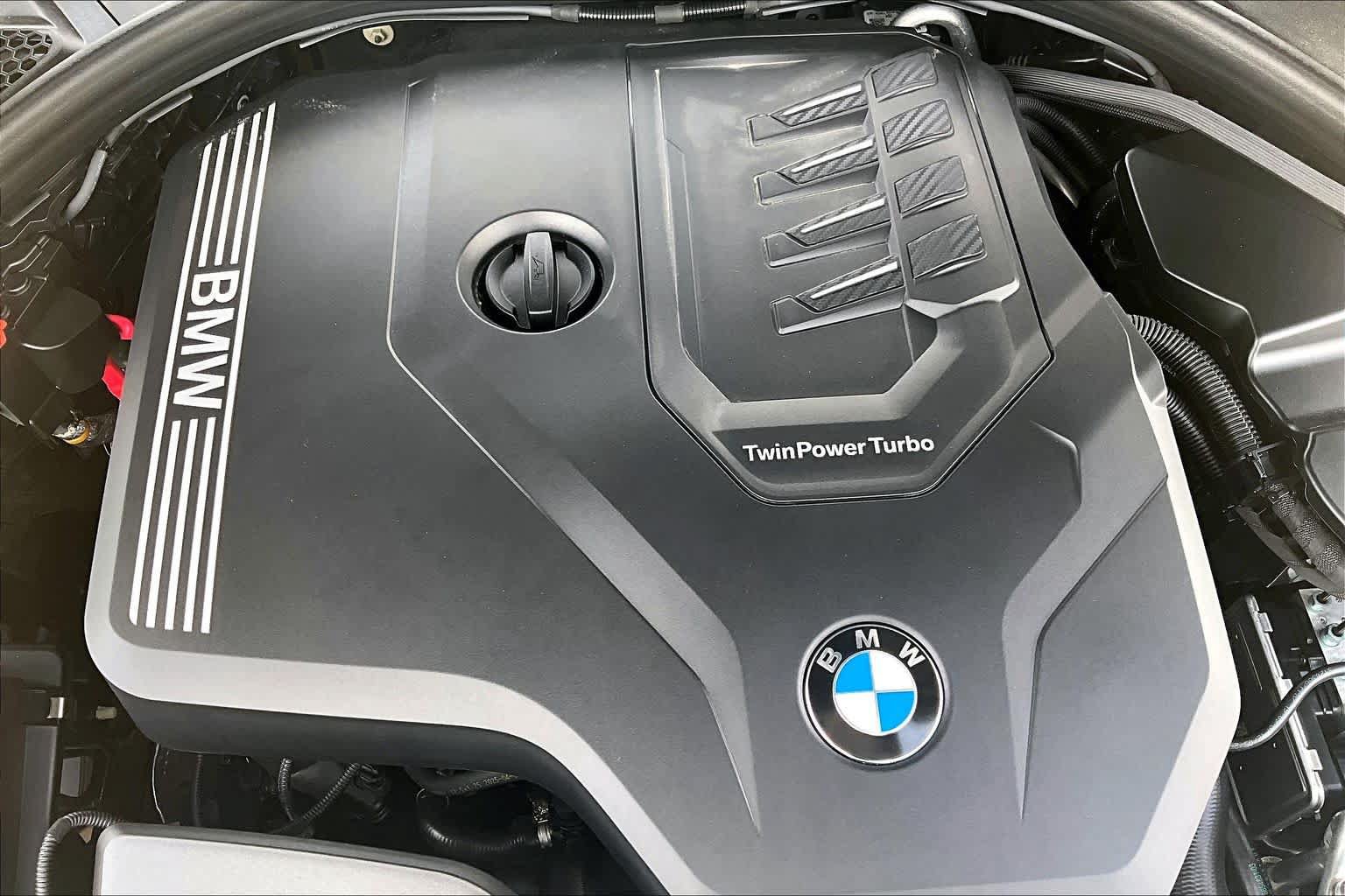 Used 2025 BMW 230i Coupe w/ Convenience Package RWD image 31