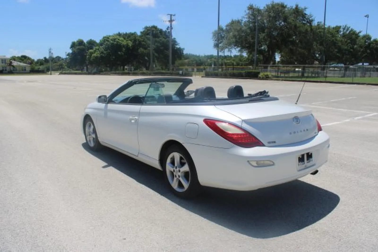 Used 2007 Toyota Solara SLE FWD image 25