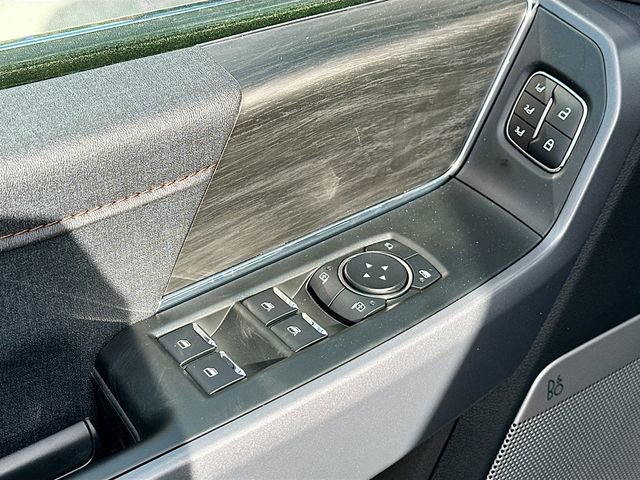 New 2025 Ford F150 Lariat w/ Equipment Group 502A High image 13