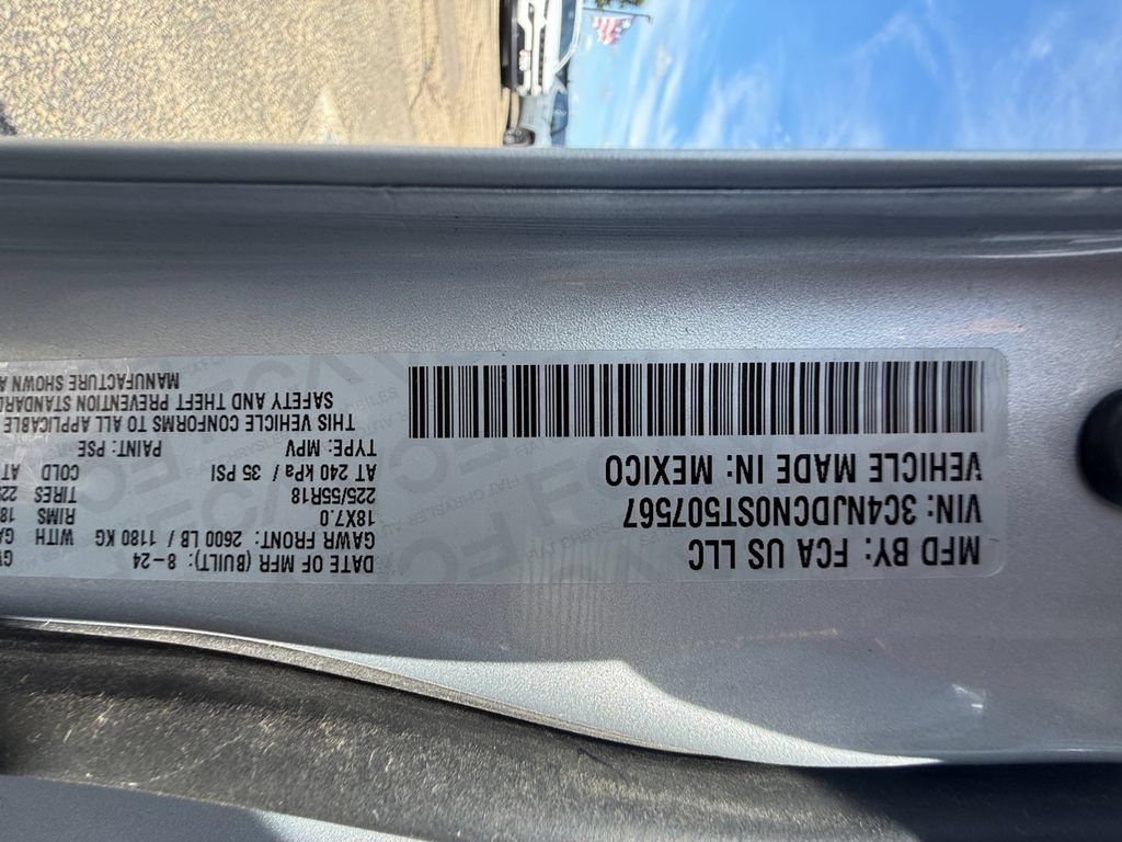 Used 2025 Jeep Compass Limited AWD/4WD image 37
