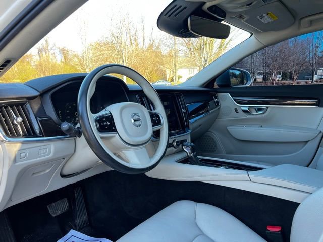 Used 2018 Volvo S90 T5 Momentum w/ Protection Package AWD/4WD image 12