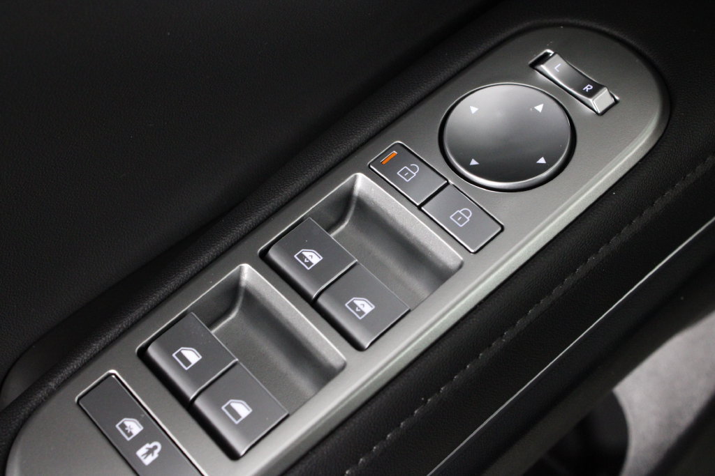 Certified 2026 Hyundai Palisade FWD Hybrid image 24