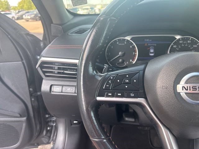 Used 2022 Nissan Altima 2.5 SR AWD/4WD image 17