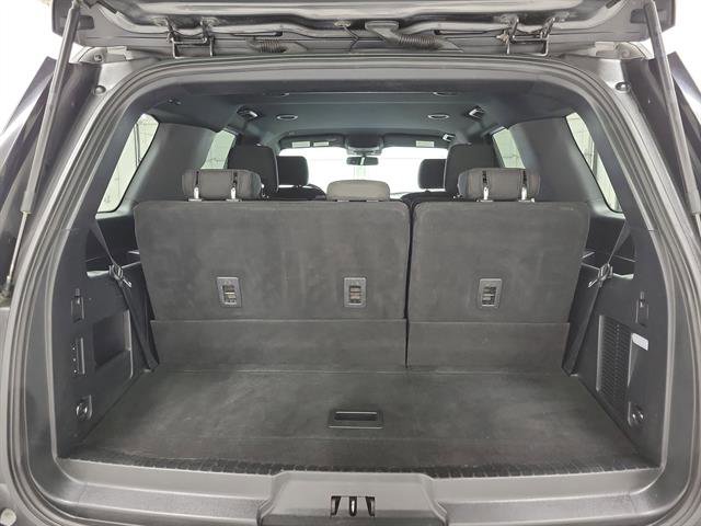 Used 2020 Ford Expedition XLT image 7