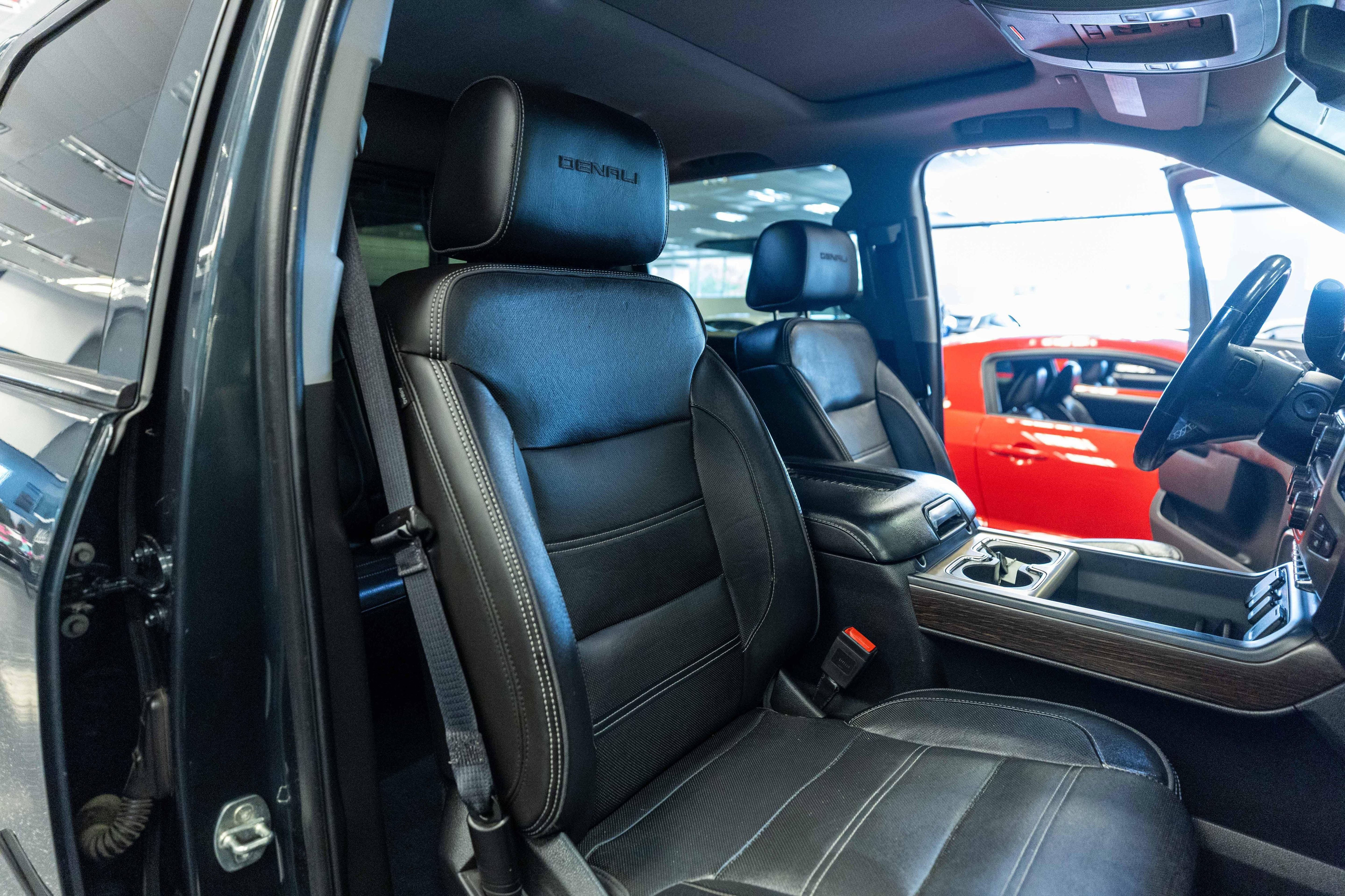 Used 2018 GMC Sierra 1500 Denali AWD/4WD image 18