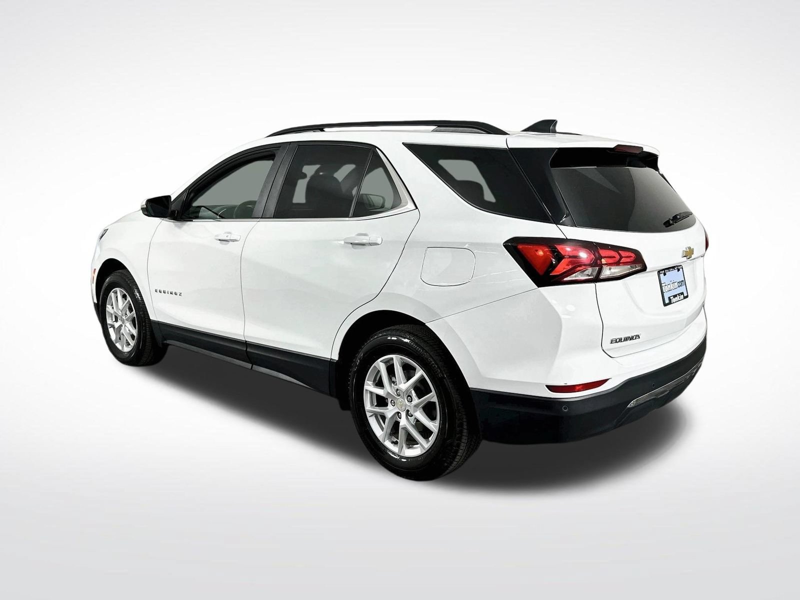 Used 2024 Chevrolet Equinox LT AWD/4WD image 6