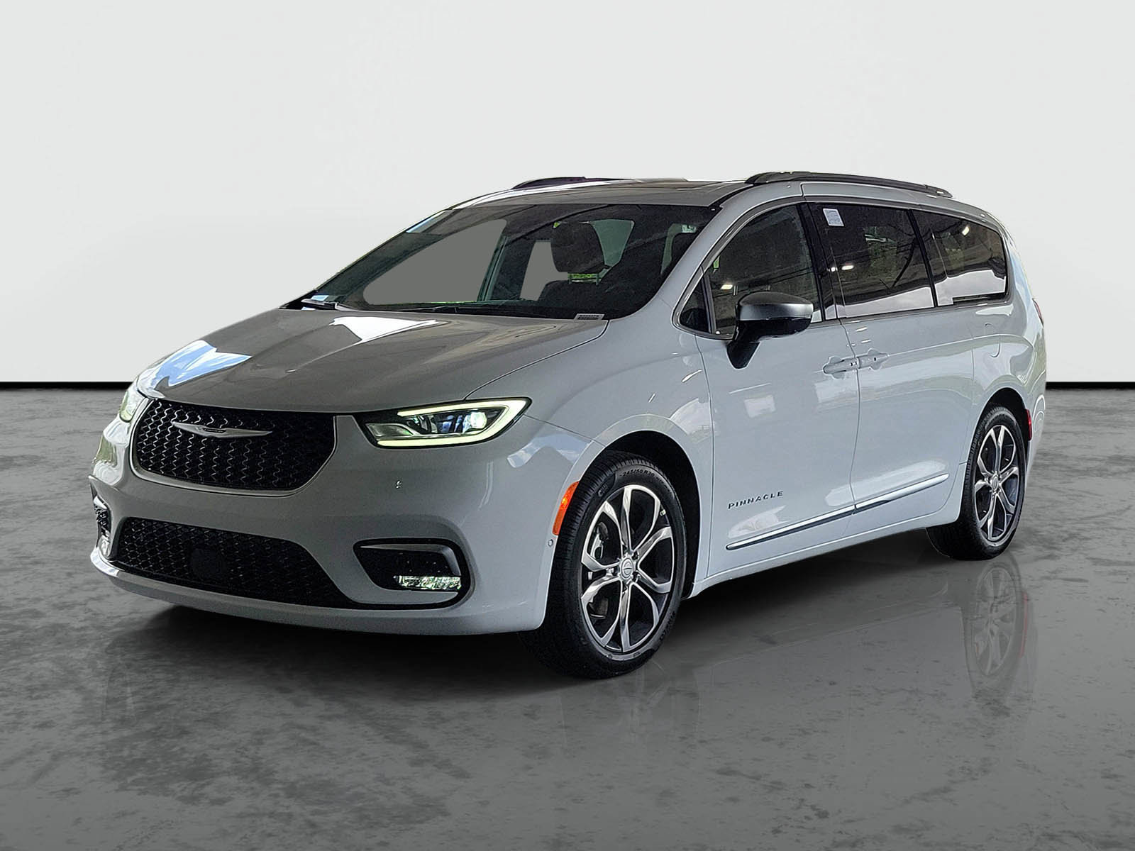 New 2026 Chrysler Pacifica Pinnacle w/ Trailer Tow Group FWD image 4