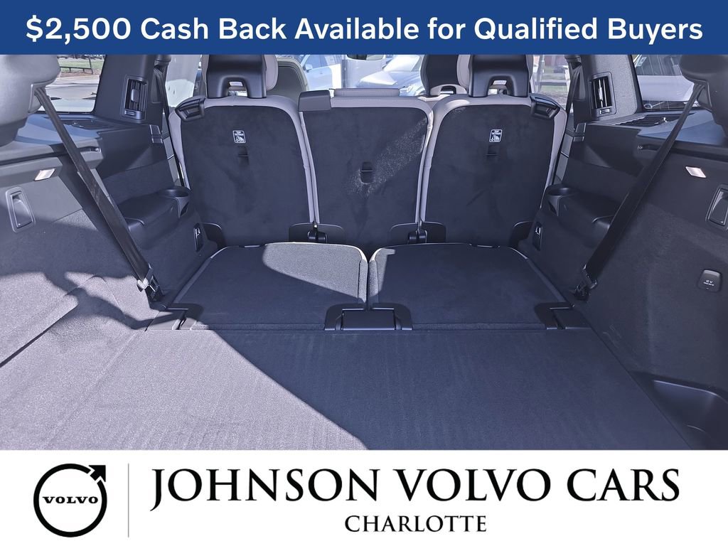 New 2026 Volvo XC90 B5 Plus w/ Protection Package image 13