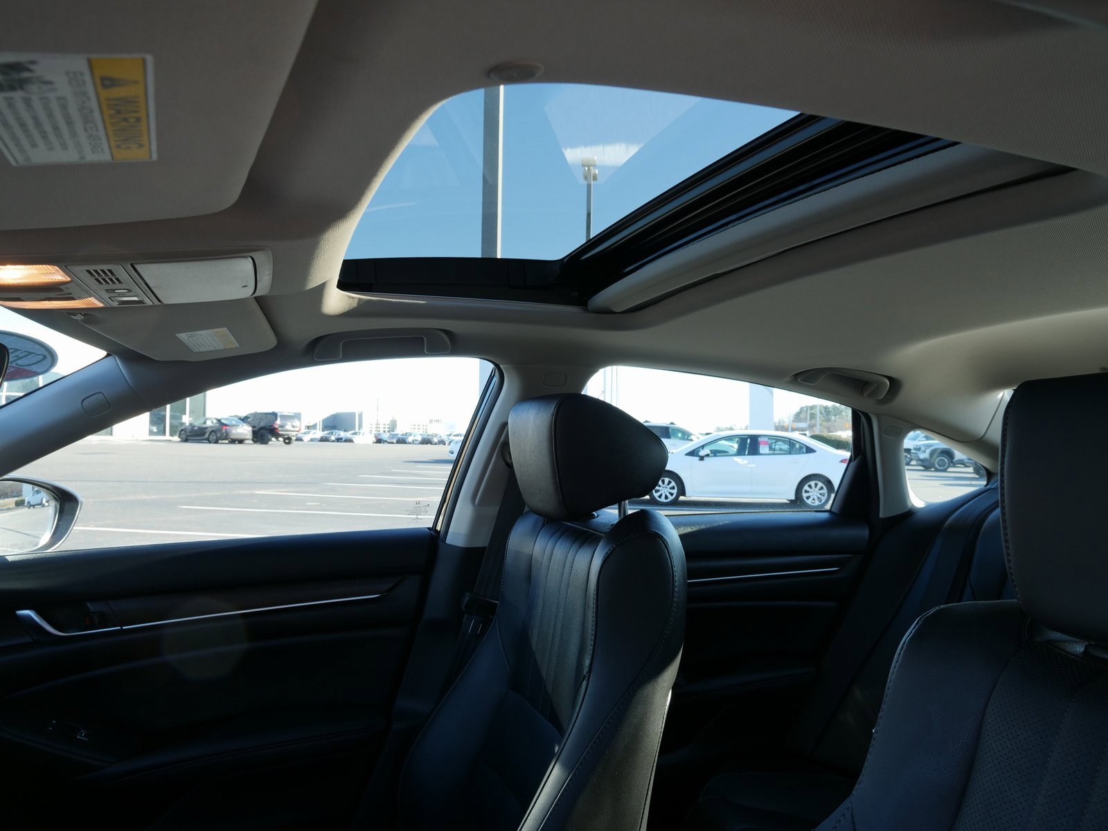 Used 2020 Honda Accord Touring image 21