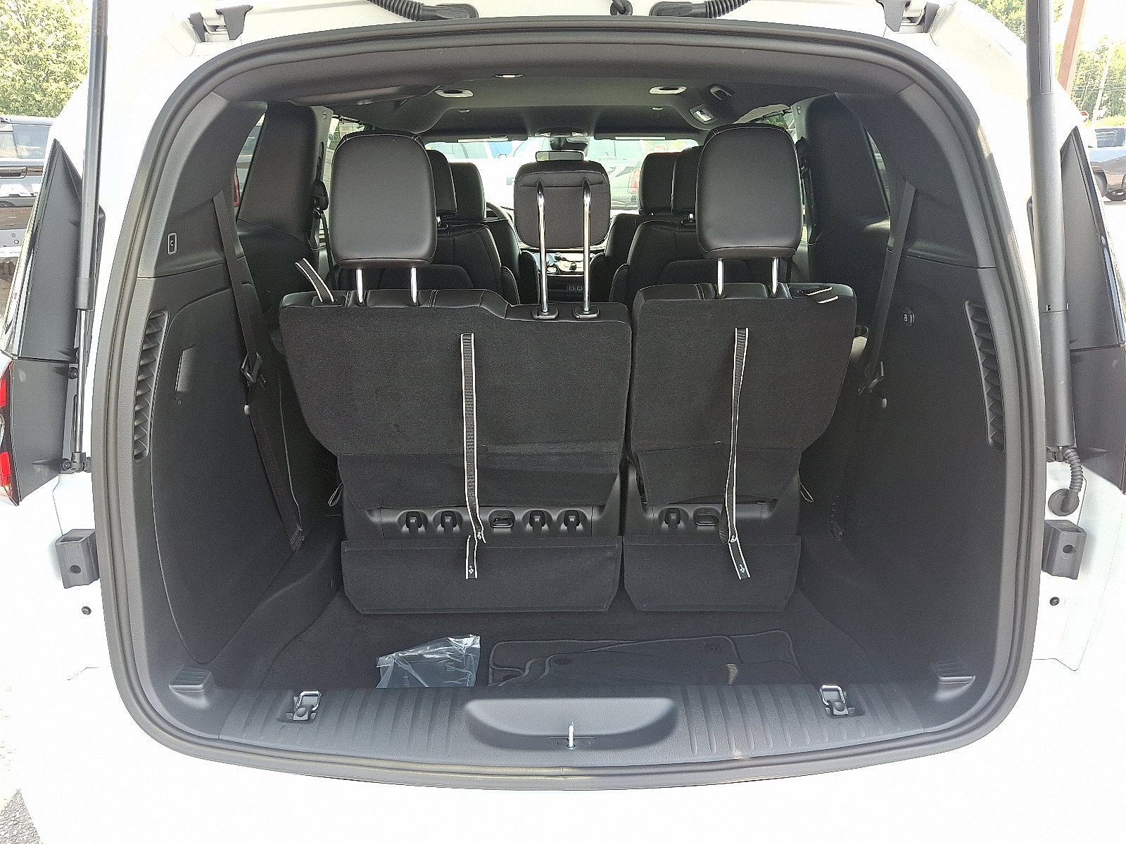 New 2025 Chrysler Pacifica Select image 22