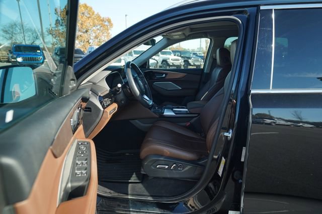 Used 2024 Acura MDX SH-AWD w/ Technology Package image 14