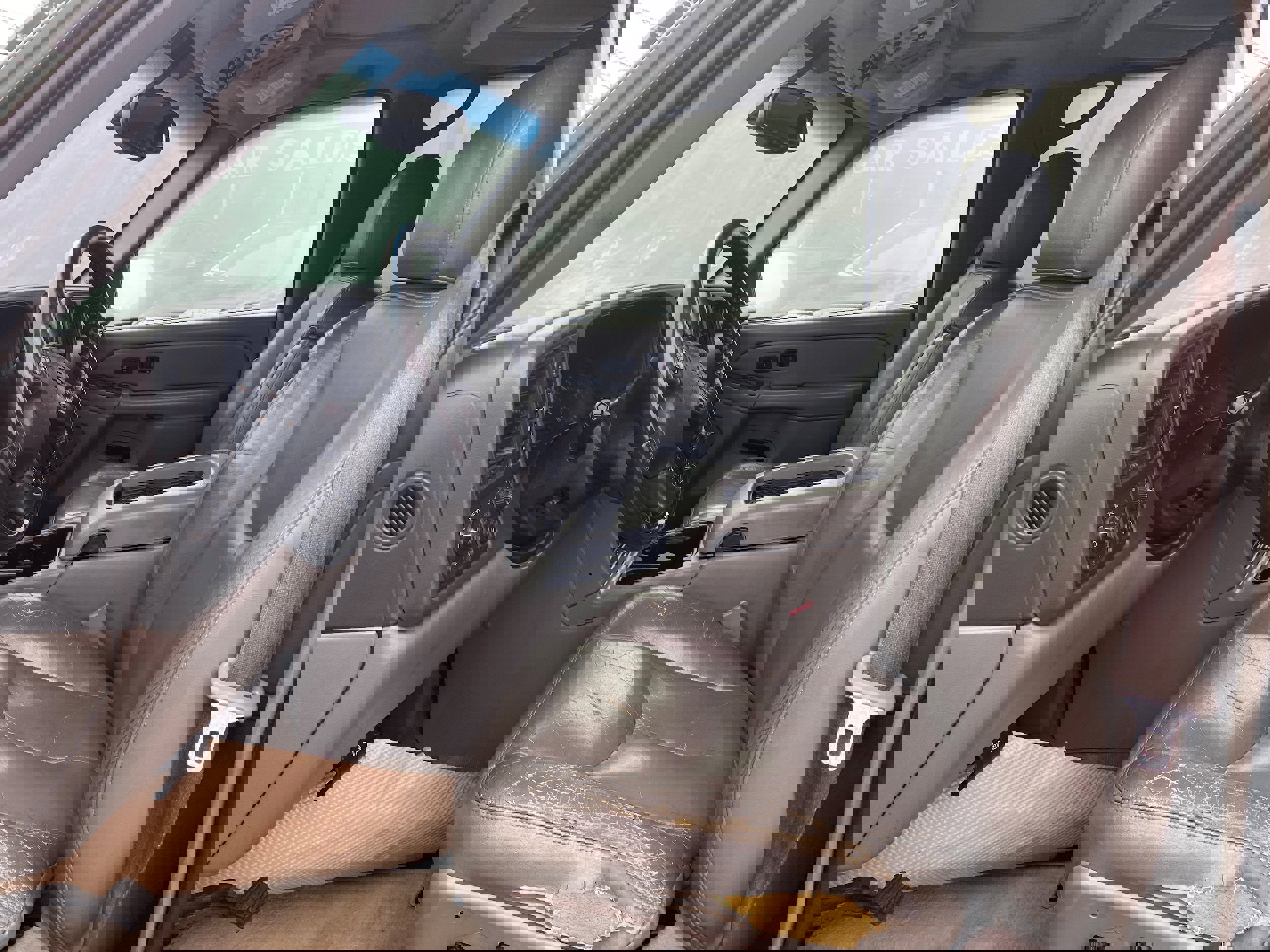 Used 2005 Chevrolet Tahoe LT w/ LT Preferred Equipment Group image 9