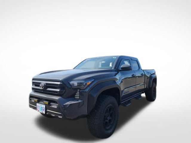 Certified 2024 Toyota Tacoma SR5 AWD/4WD image 5