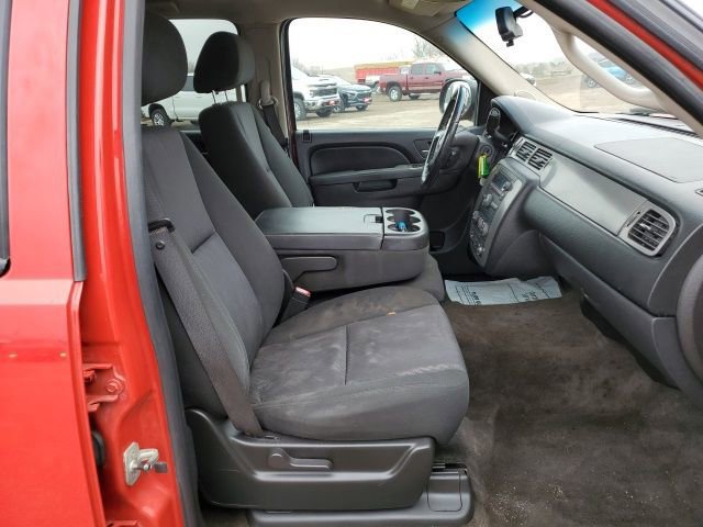 Used 2010 Chevrolet Avalanche LS w/ Exterior Plus Package image 24