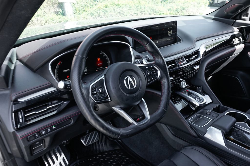 Used 2023 Acura MDX A-Spec image 22